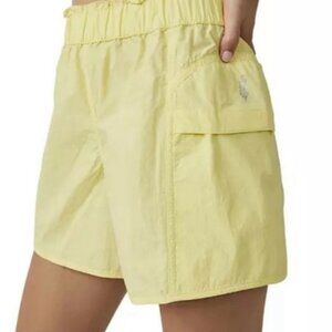 Free People Movement In The Wild Short